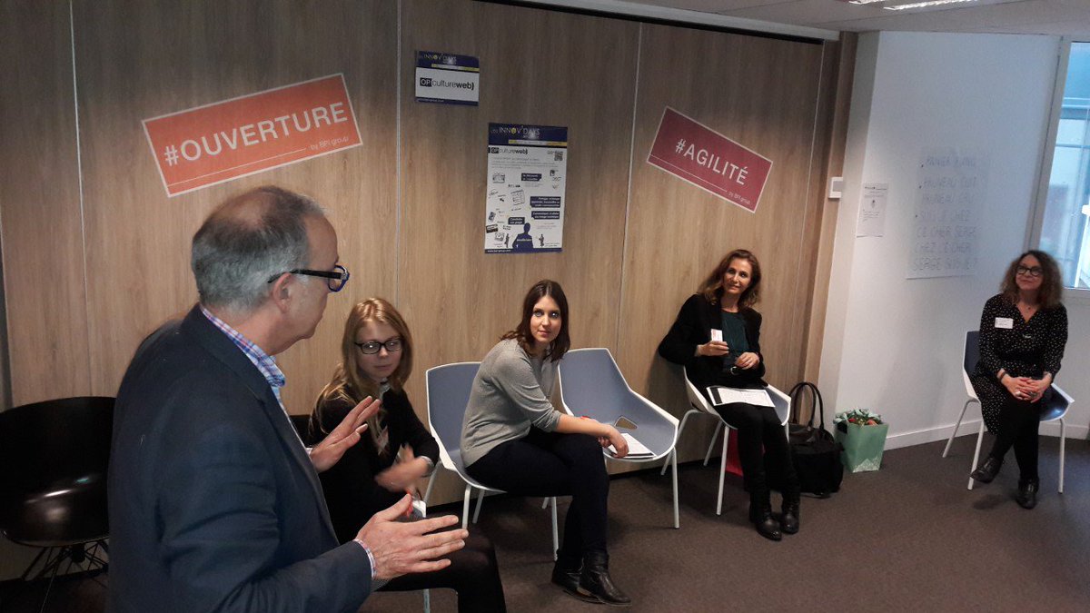 BPIgroupFR's tweet photo. En direct de l'atelier #VALEURS "Je me (re)Connecte avec moi-même grâce à un atelier d'improvisation autour de la #diversité #jdf2017BPI https://t.co/TSovGBQhIu