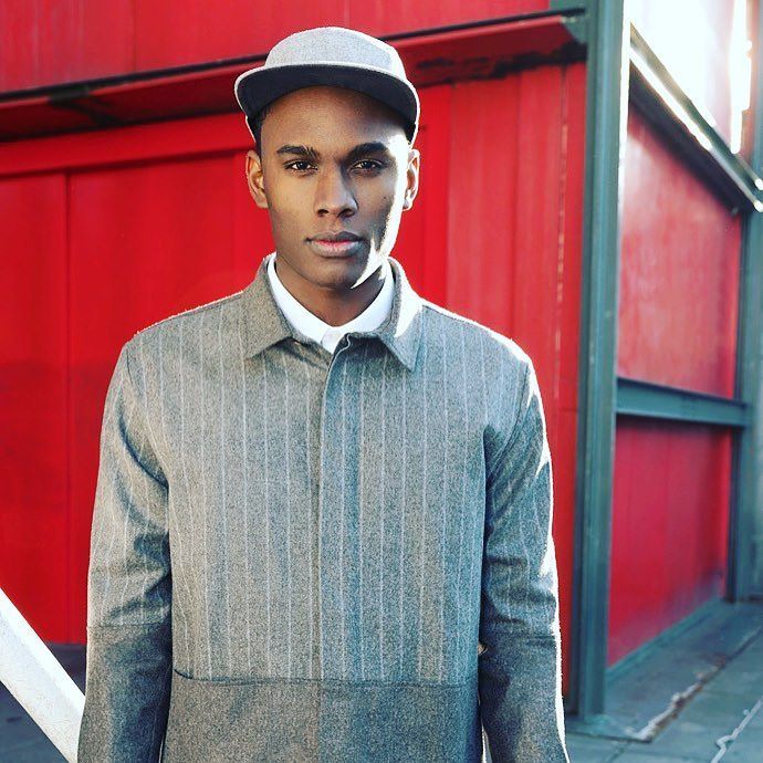 KALTBLUTMAG's tweet photo. taken from #BASUS A/W 2017
https://t.co/pHeLB1KF20
@basus_official is back with it´s #AW2017 #lookbook. BASUS – A … https://t.co/YyT879l3pr