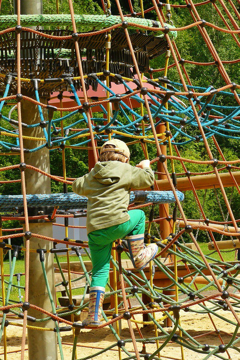 lilwoodpec's tweet photo. It's #WorkoutWednesday for our toddlers at the playground today! https://t.co/1rl7Ekwktv