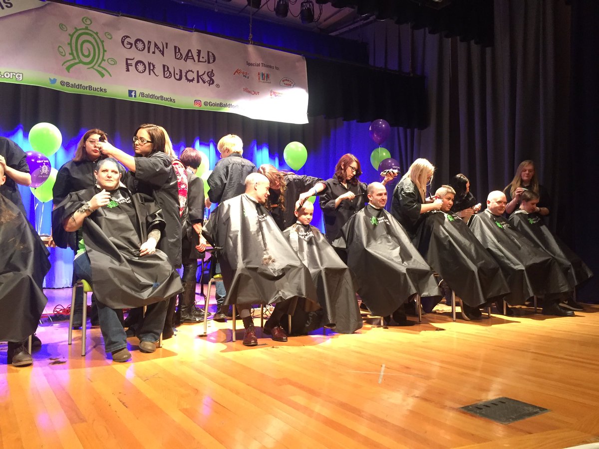 yroswell's tweet photo. Team Roswell has raised an incredible $25,000 so far! #cancerfreereality @BaldforBucks https://t.co/AWGMX4Ib02
