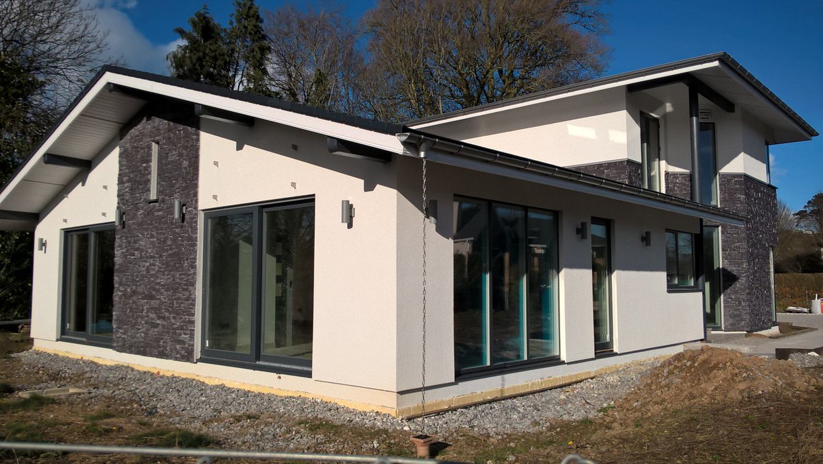 LBSproducts's tweet photo. Check out this new house in Ireland using #WelshSlate #ZStone . The unmistakable 'heather-blue' of real Welsh Slate. https://t.co/M9wxgNLVC5
