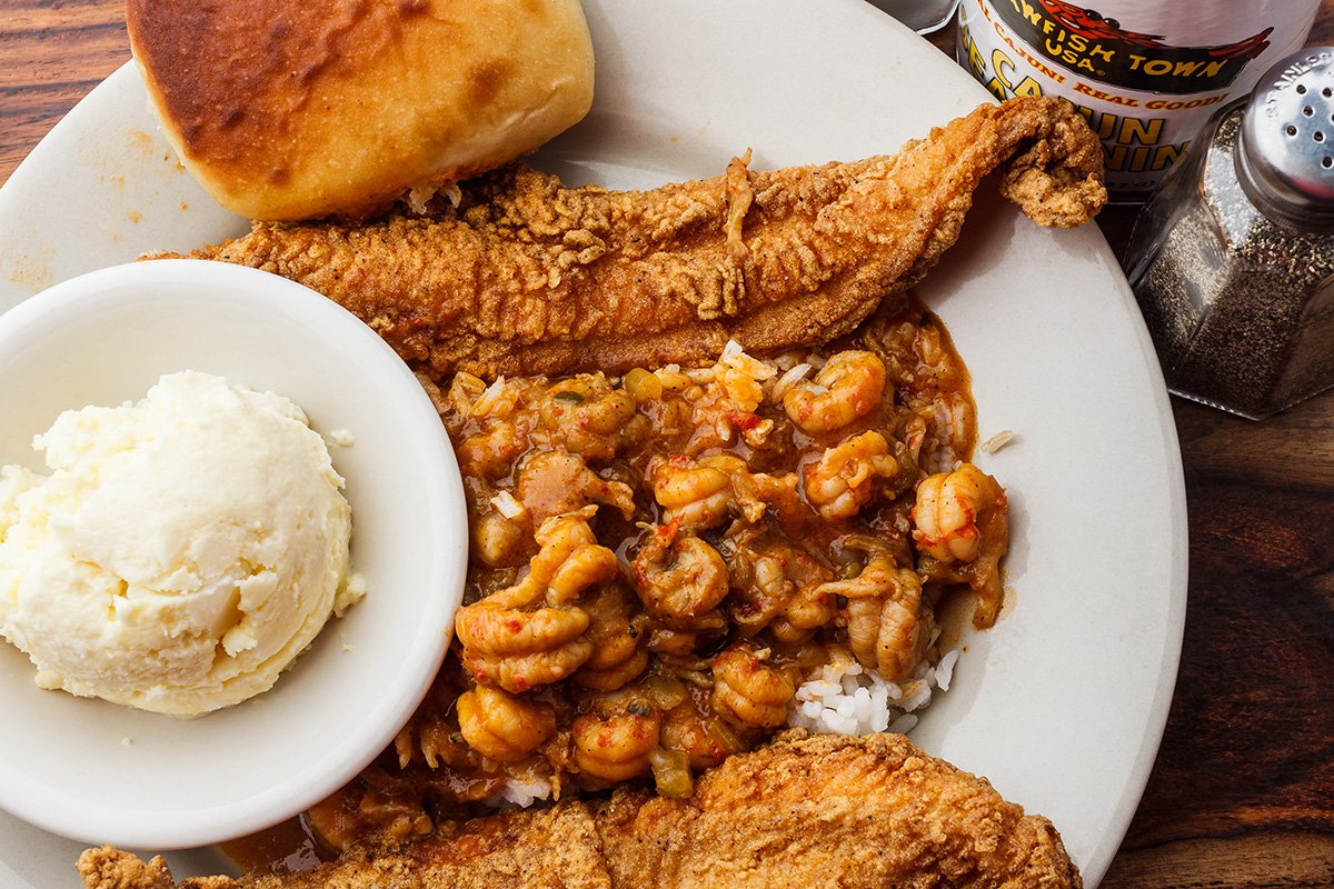 We love having etouffee for lunch on cool days like today! #TasteLouisiana ow.ly/LOx9309IatU