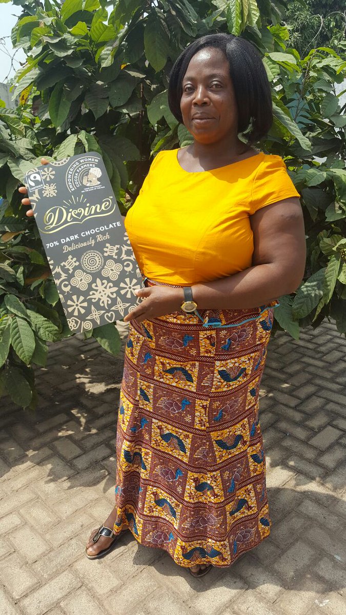 divinechocolate's tweet image. Open up the wrapper on the #DivineWomen bar to reveal stories from 9 women - including Linda who is here in the UK now!