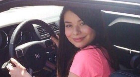 bensonmemes's tweet photo. looks like my uber driver's here https://t.co/e49xdn4EIR