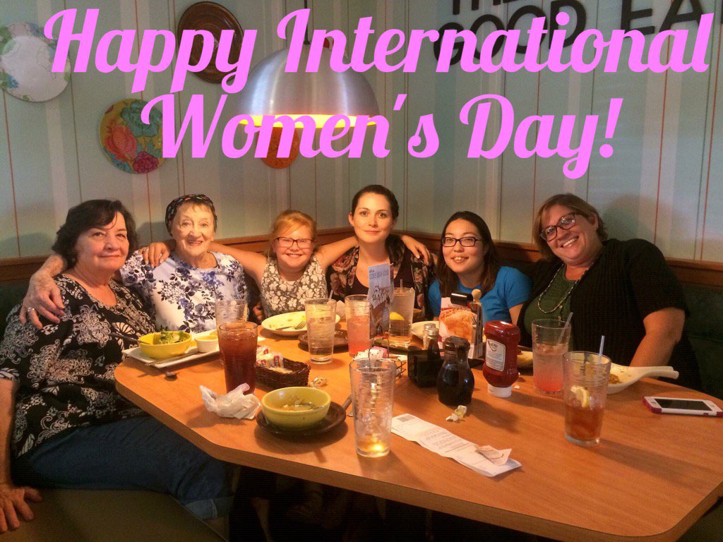 #fontcandy <a href="/easytigerapps/">Easy Tiger</a>