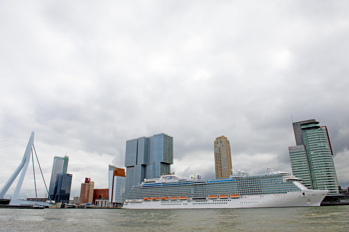 #Stuttgart op economisch zinkend schip door #milieumaatregelen, Rotterdam mist de boot door gebrek aan consistentie. berekenautokosten.nl/nieuws/id/59/m…