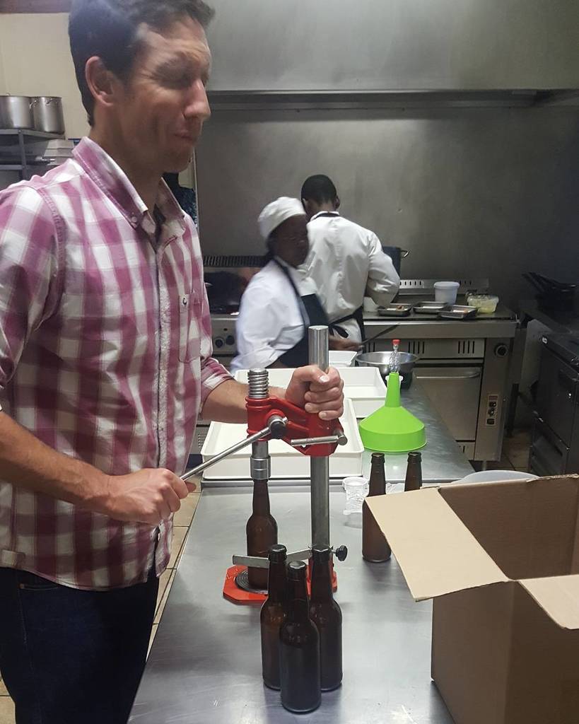 And we are bottling.... Cider or IEDS only time will tell !! ift.tt/2lYSGDO