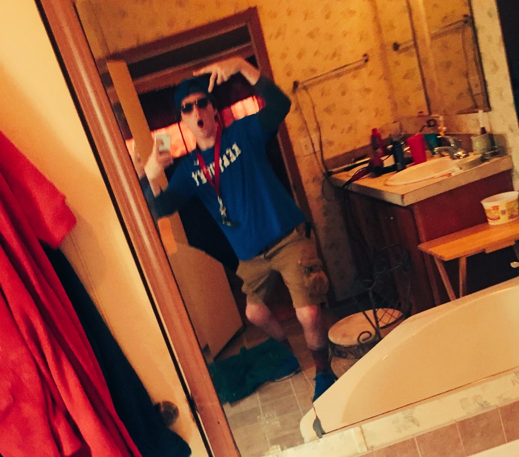 Jaredlay2's tweet image. 