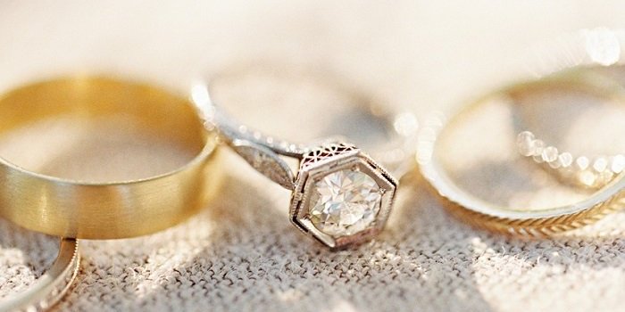 JewelersMutual tweet picture