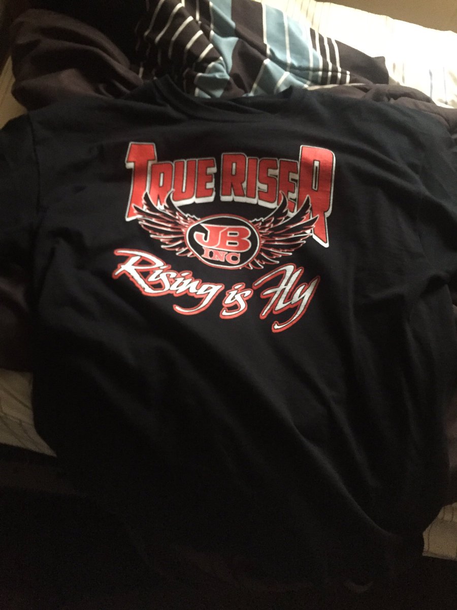 JBFreshBoi's tweet photo. Knocked off no.2 Gordon state last night wearing #TrueRiser apparel in warmups. #RiseWithUs #FlyAboveAdversity  ✅🚀 https://t.co/DcEkWNR3Fh
