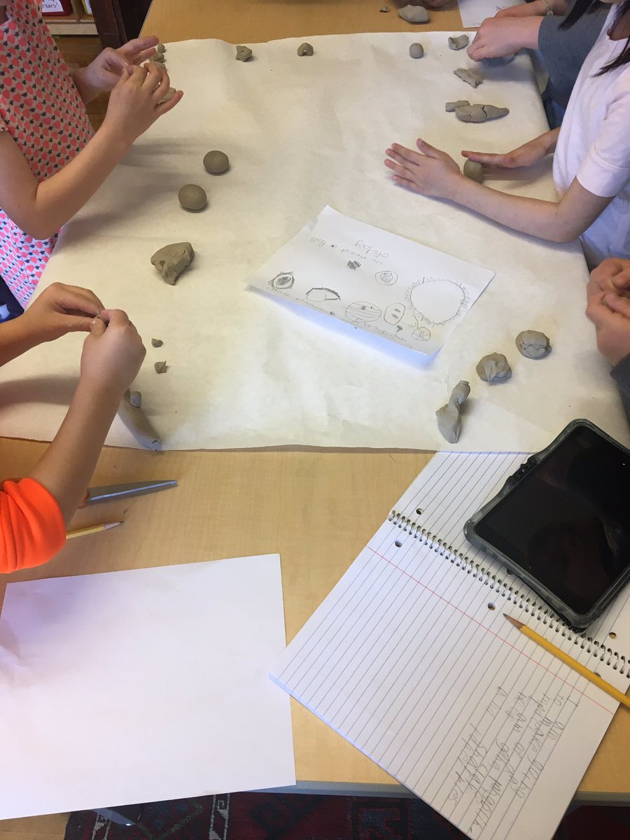 MsSmith_QAE's tweet photo. Clay is happening during We Wonder Wednesday. We are creating models of space, animals and trees! #QAE https://t.co/vikQHOfv9N