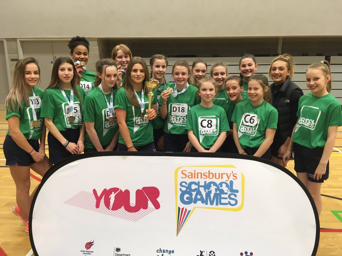 CalderdaleSSP's tweet photo. @Brooksbank_PE congratulations to Yr7 Girls 4th place and Yr8 Girls West Yorkshire Champions. @thebrooksbank @YorkshireSport #going4gold https://t.co/tsQcbhBvWr