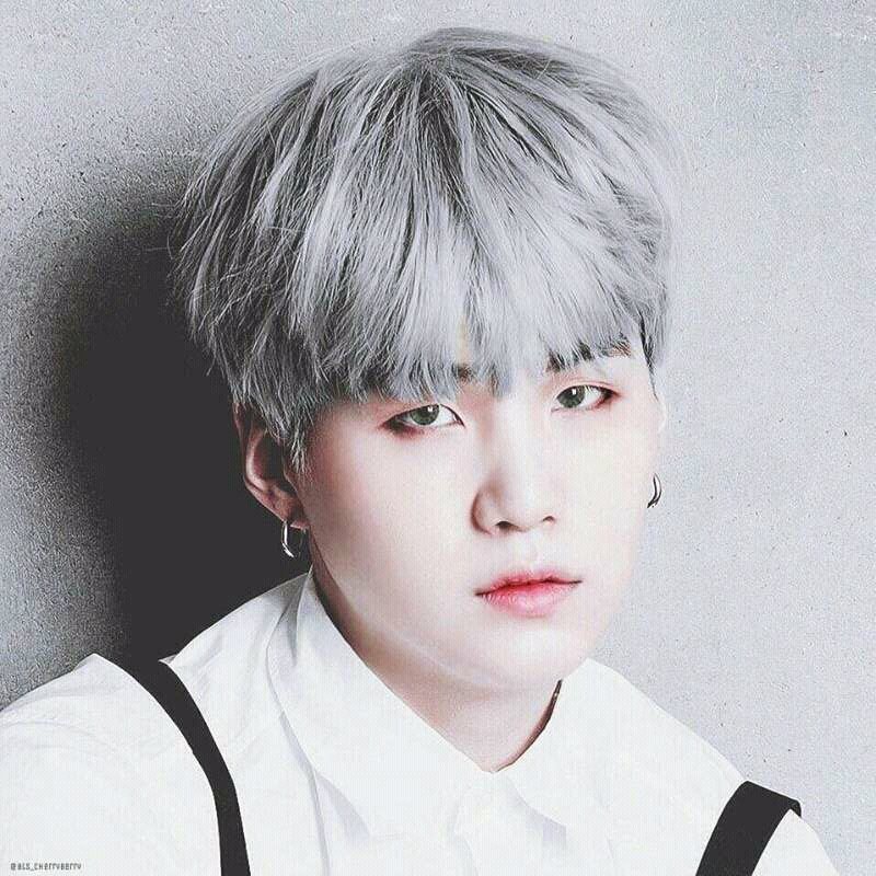 Prikook97's tweet photo. Saeng il chukahamnida Suga oppa
Many many happy returns of the day
Alwayz smile and be happy
#swag_suga https://t.co/Xq6pcsEjyl