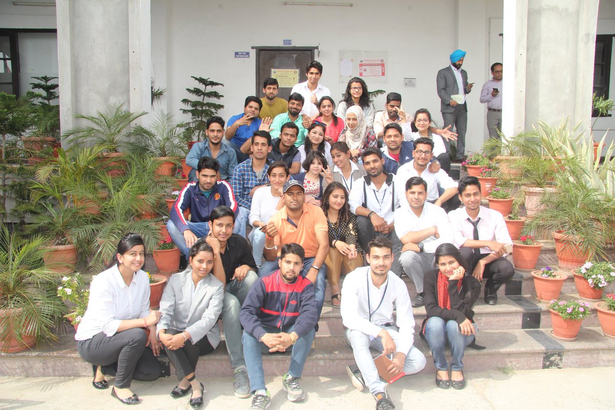 NSSCUJ's tweet photo. NSS UNIT ORGANIZES BLOOD DONATION CAMP AT CUJ https://t.co/sUModS0sWM