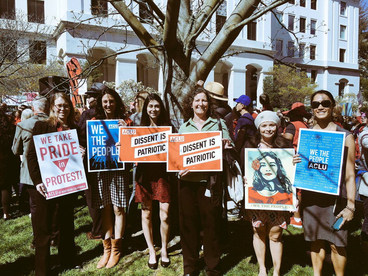 ACLU_CalAction's tweet photo. #Justice never sleeps but does take the occasional lunch break to honor #IWD2017! #TeamACLU #ACLUCA #WomensDay https://t.co/MltMbavQDO