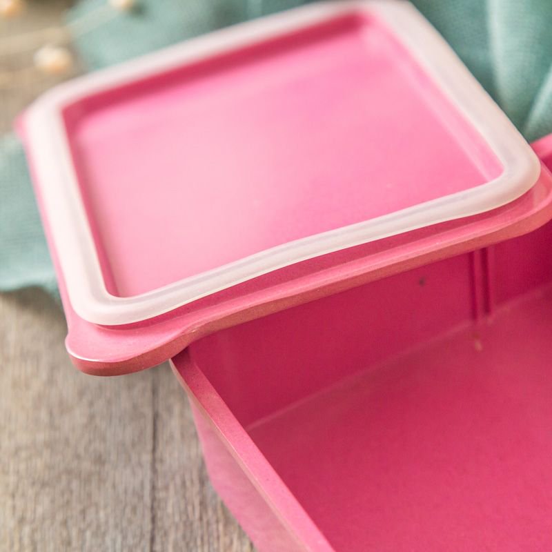 RiceHuskWare's tweet photo. #Cartoon bpafree bento for kid using. We pay more attention on that we can use the most safe and #health #dinnerware with no nasty chemical https://t.co/gD9nBs5VvT