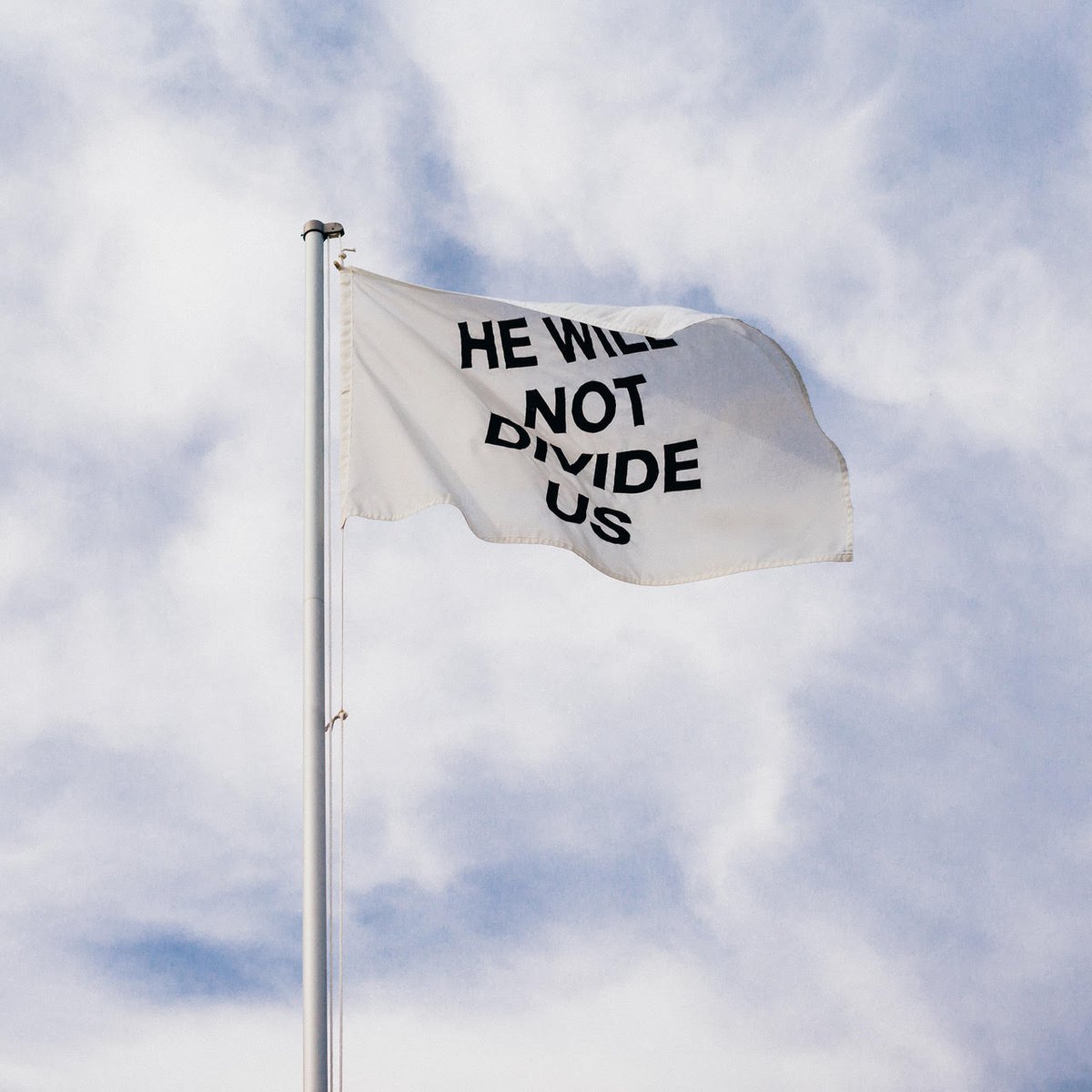 HEWILLNOTDIVIDE.US 
NOW LIVE 
 
Unknown Location