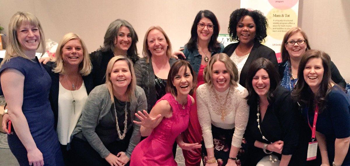 #Sisterhood @TheMompreneurTM #WomenSupportingWomen #womeninbusiness #womeninbiz #womensday2017 #WomenWithADrive #passion #WUVIP #womensday