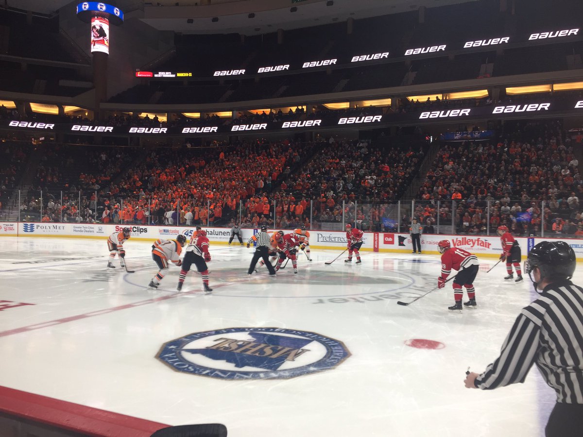 Opening draw at #TheTourney17 from the only brand that will bring you behind the scenes! Follow us on Snapchat at bauerofficial for more👍🏻