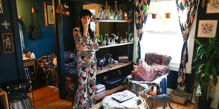 society6's tweet image. Woman Crush Week: Making Magic With Draemings Singer Kimi Recor » s6.co/draemings // #S6BLOG