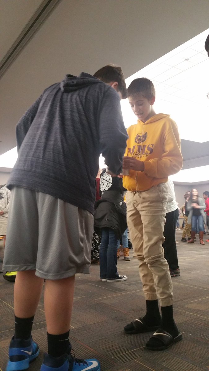 JennGalliher09's tweet image. How quick do infectious diseases travel? #math1students #Appstate #mathcompetition #realworldmath #mathandsciencexperiment #mathteacher