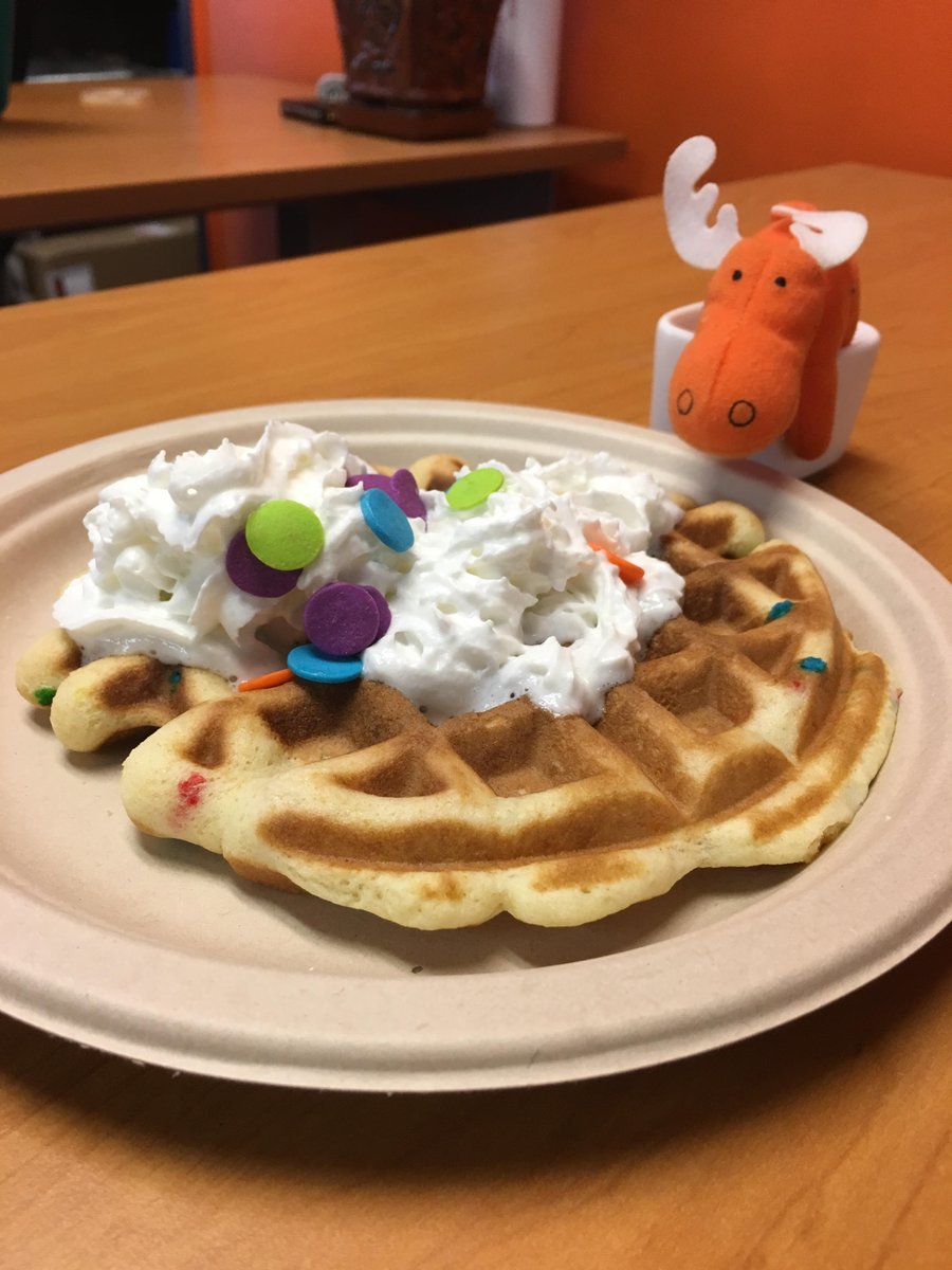 nextspacesf's tweet image. We&apos;ve got funfetti waffles @nextspacesf !