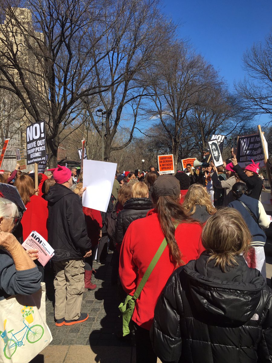 loveladiesfirst's tweet photo. Marching with our women today! Come out to 5th and 59th street! #adaywithoutwomen https://t.co/tVhMTl5rsZ