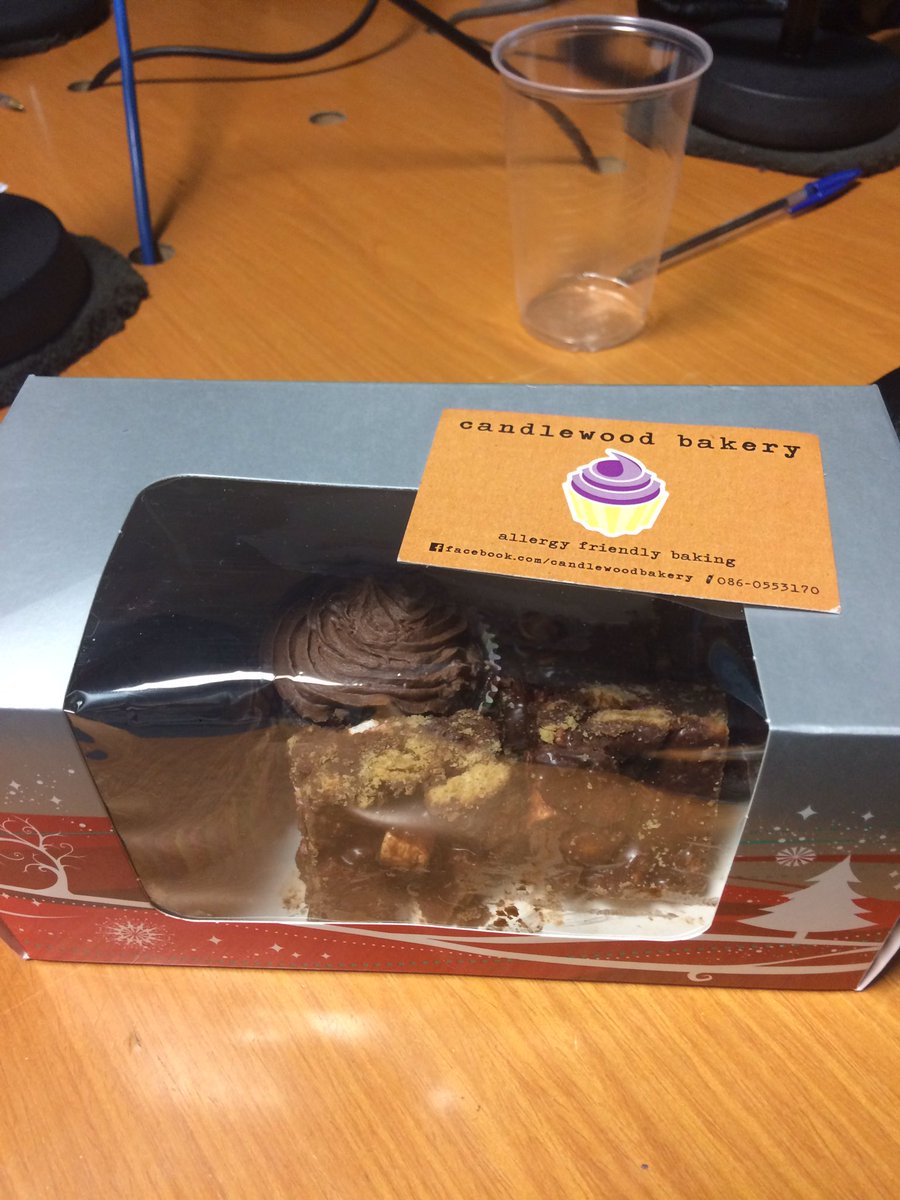 THE HEN HOUSE tweet media