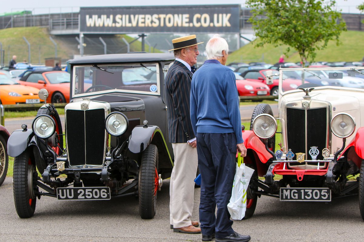 MGCarClub's tweet photo. There are just 100 days until MGLive! 2017! 🎉

https://t.co/AdmewnbXWN https://t.co/LeXQsIenj4