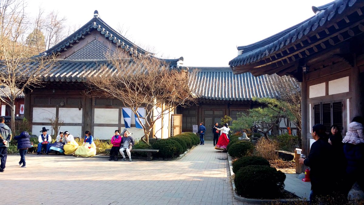 Fixperts's tweet image. Delighted to exhibit #fixperts in #SouthKorea at Jeonju Handmade City 2017