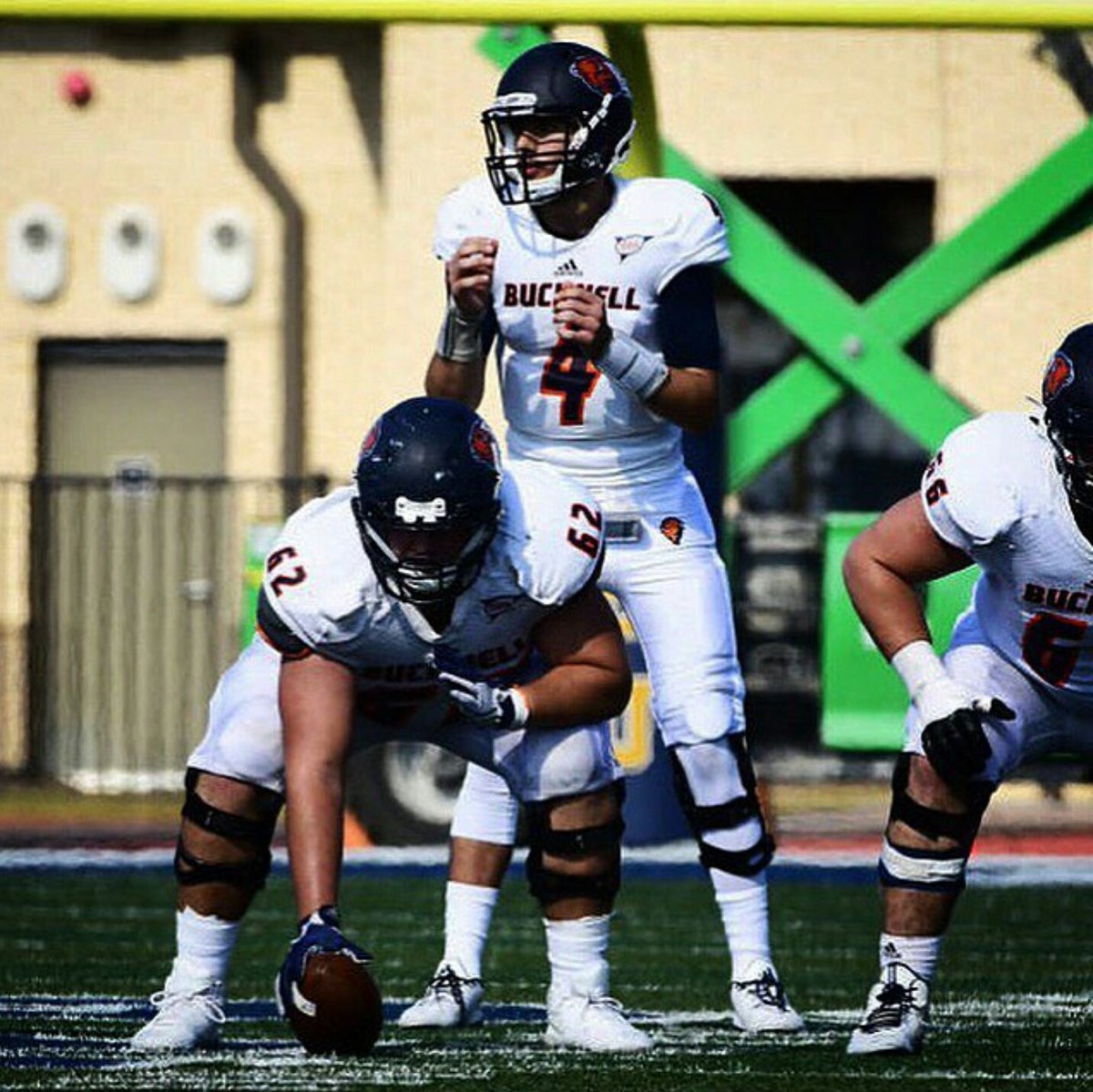 Mad_Qb's tweet photo. @jchi2244...your potential is limitless King...BELIEVE IT!!!
#Bucknell #MADQB #QbVillage #SpringBusiness https://t.co/MnmbQjQEx4