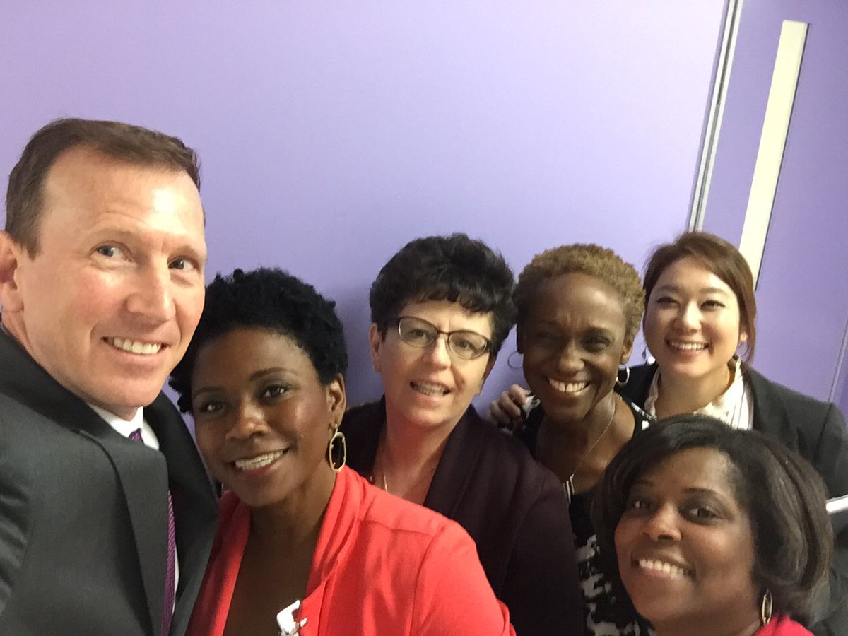 elainemwhaley's tweet photo. Hanging with my TCH Woodlands friends https://t.co/WylVcOLPJ8