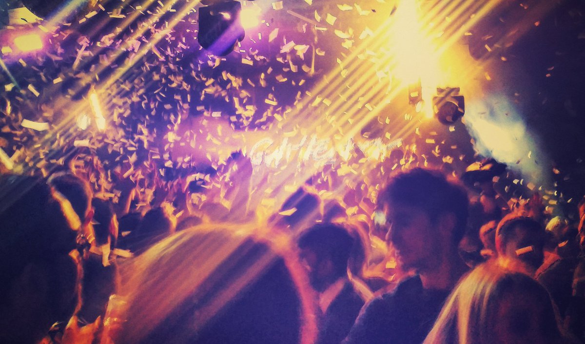 partypoopens's tweet photo. The embarrassing moment when your hairdresser finds glitter in your hair from saturdays @glitterboxibiza .. clearly still wanna be there! https://t.co/g61wr1WDfJ