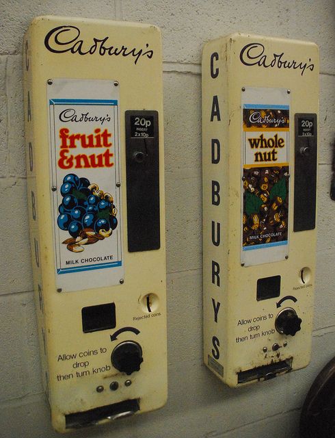When I moved to this country in 1981, these used to be on the platforms of London tube stations. GOOD TIMES