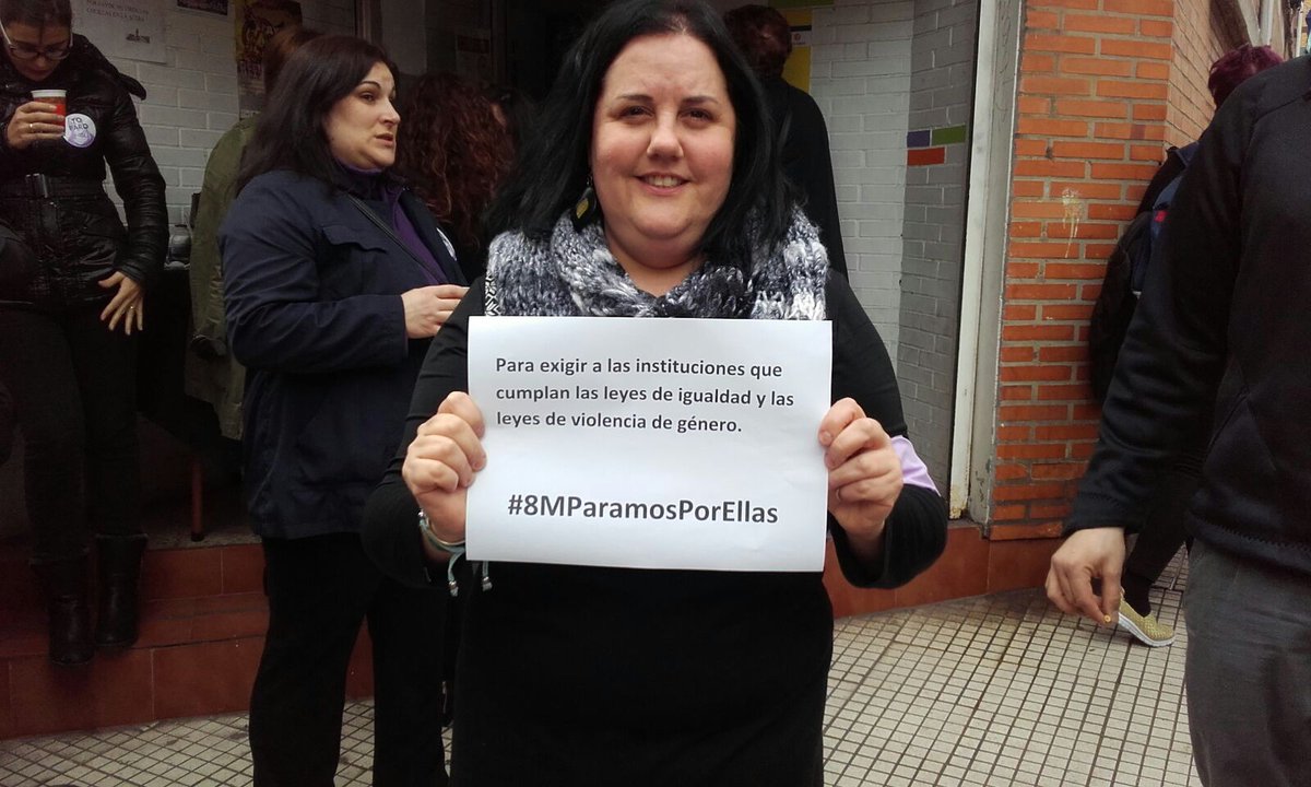 mardeniebla's tweet photo. Nuestras compañeras @noegisan @Nere_Yop @RocioAFdez @BeaAijon han parado #8MYoParo #DiaInternacionalDeLaMujer #8MParamosPorEllas https://t.co/PnoP1bqp5r