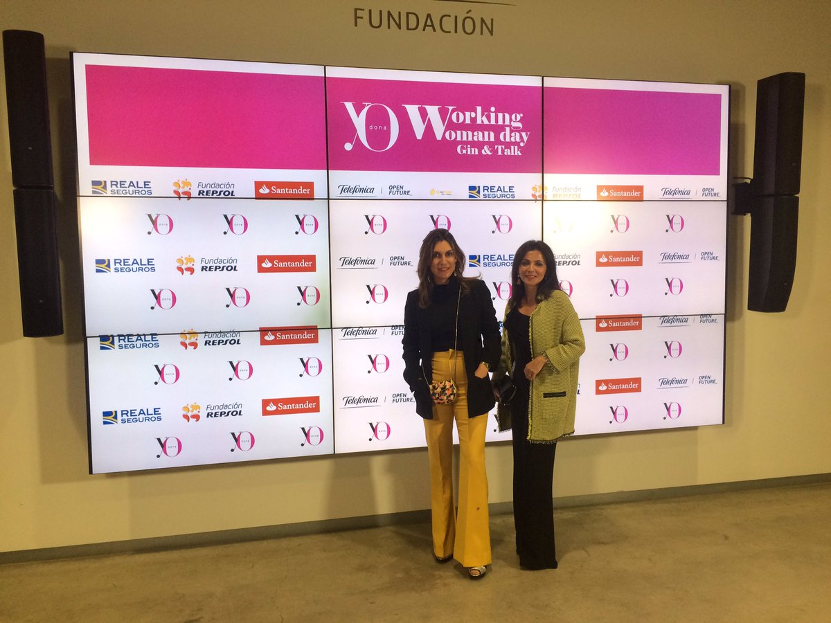 yo_dona's tweet photo. Mery Oaknin Benzaquen y Sandra Benzaquen de @d_unas #YoDonaWorkingWoman #YoDonaporlaIgualdadSalarial https://t.co/mAvXvSTPI7