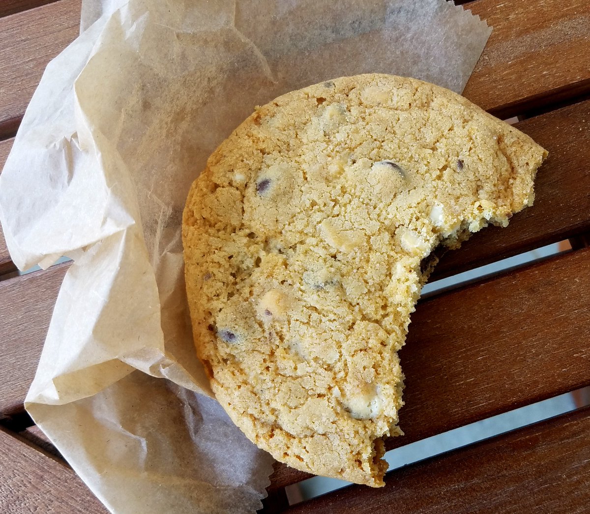 Irresistible cookies from <a href="/ChefAndFrog/">Chef Sokun</a> at Zola Coffee &amp; Tea: lemon, gingersnap, white chocolate with macadamia, and double-chocolate-chip!