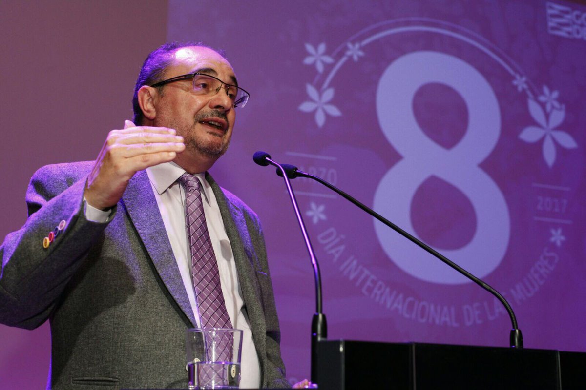 JLambanM's tweet photo. Día Internacional de la Mujer: trabajamos en un Plan Estratégico y en una Ley de Igualdad que llevaremos a las Cortes antes del verano https://t.co/KFbIzu0ZXd