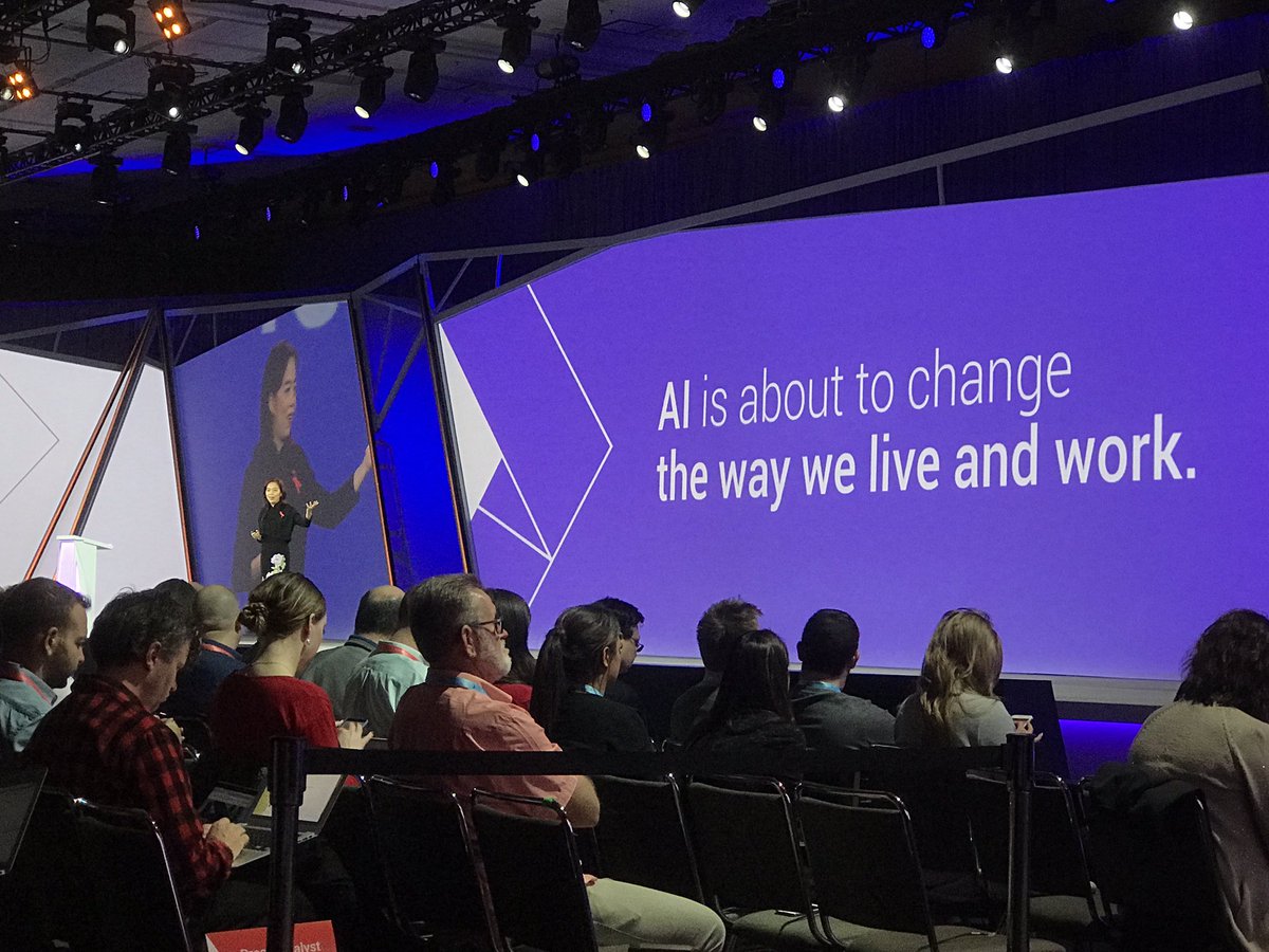 ChrisCChan's tweet photo. Boom. #IbelieveinAI #googlenext17 https://t.co/bL3hkHLXIL