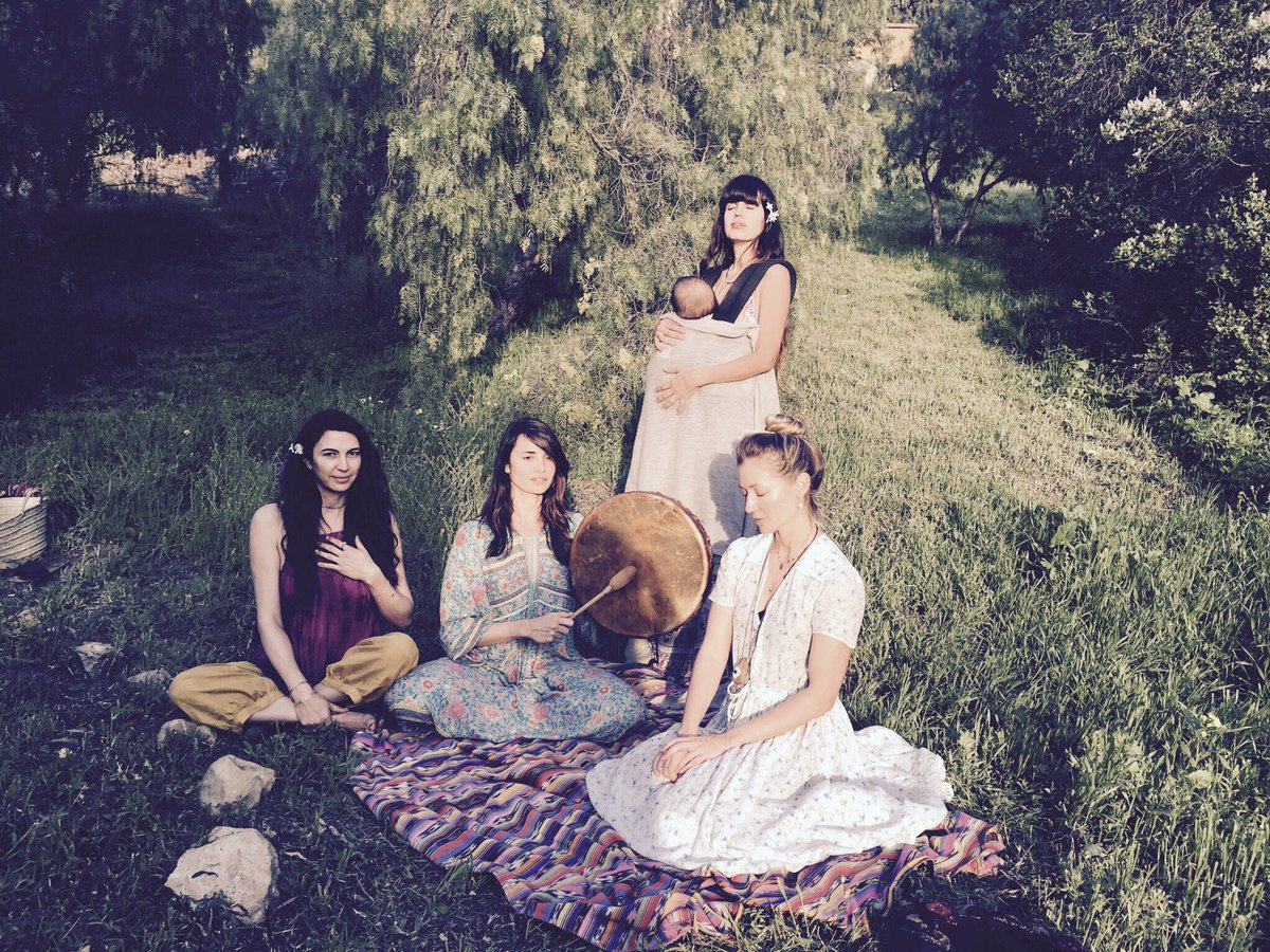 Mia Maestro tweet media