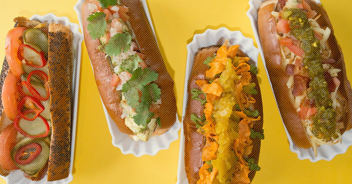 GillmanCDR's tweet photo. Looking to cure your mid-week blues? Join #GoodDogHouston for lunch or dinner today! https://t.co/I1hYGdsJ9n #HoustonFood #houstoneats https://t.co/igfzP2xmYd