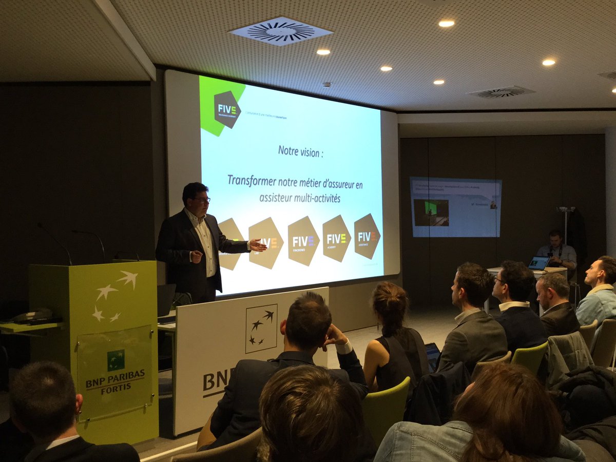 cafenlg's tweet photo. Leur vision: devenir un assisteur multi activités #cafenlg https://t.co/MpCrUVBCGv
