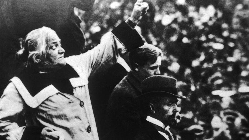 Limportant_fr's tweet photo. Clara Zetkin : initiatrice de la Journée internationale des femmes en 1910 https://t.co/QMOQK03Q2F #Société https://t.co/8bR3iY2nM1