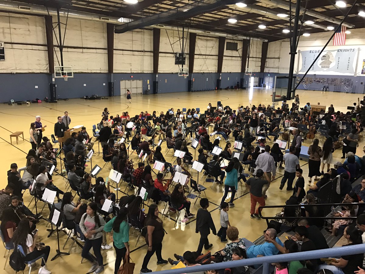 nanni_becky's tweet photo. #inspirecsd #stringfestival https://t.co/uRvSHCO3a2