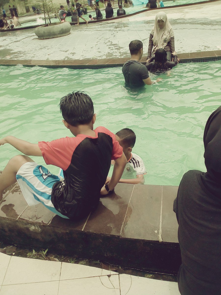 erna005 tweet picture