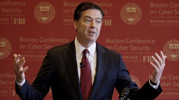 bhatiasachin's tweet image. FBI director says &apos;there is no such thing as absolute privacy in America.&apos; Welp. on.mash.to/2mnlHMN #TechUpda…