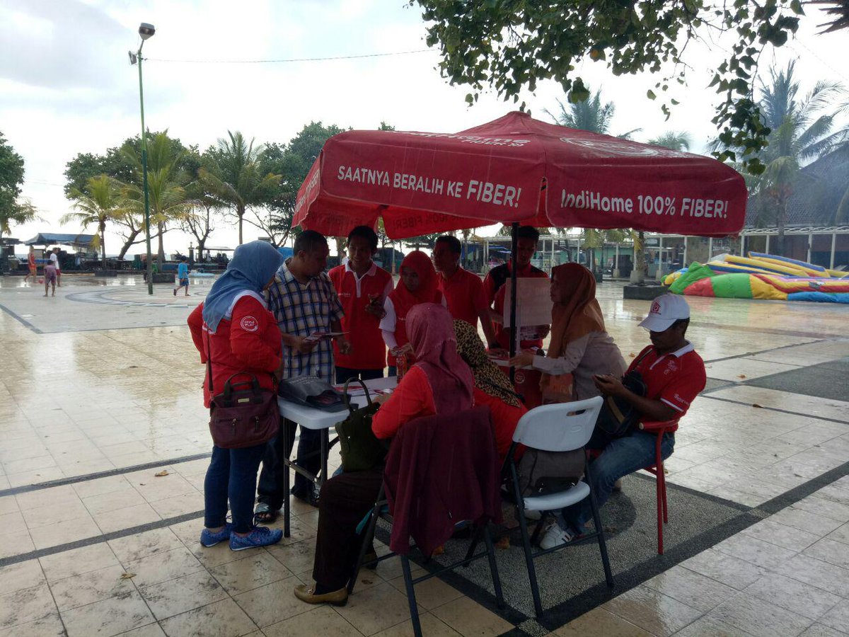 devaklaci's tweet photo. NAL krisis ? Hujan gerimis? Semangat Raiders tak pernah terkikis #SemangatKerjaTR5 #WitelNTB #ISMTR @_funtastic5_ @parwi66 https://t.co/lRhqw4lOYb