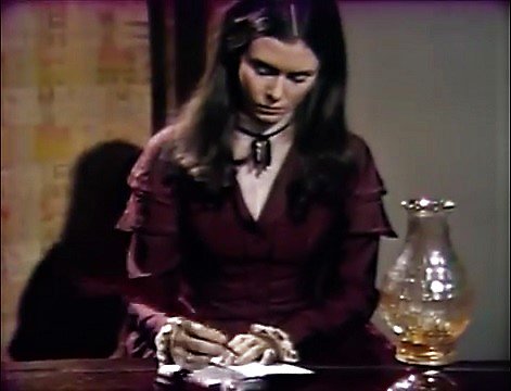 ShadowsQuotes's tweet image. "Tonight, I have finally met the man that I am going to kill."

- Daphne Harridge
#DarkShadows Episode 1123