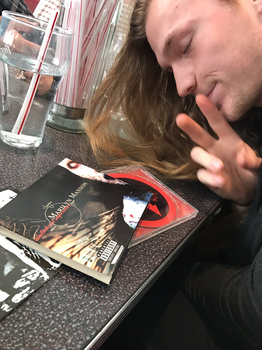 smallhands tweet media