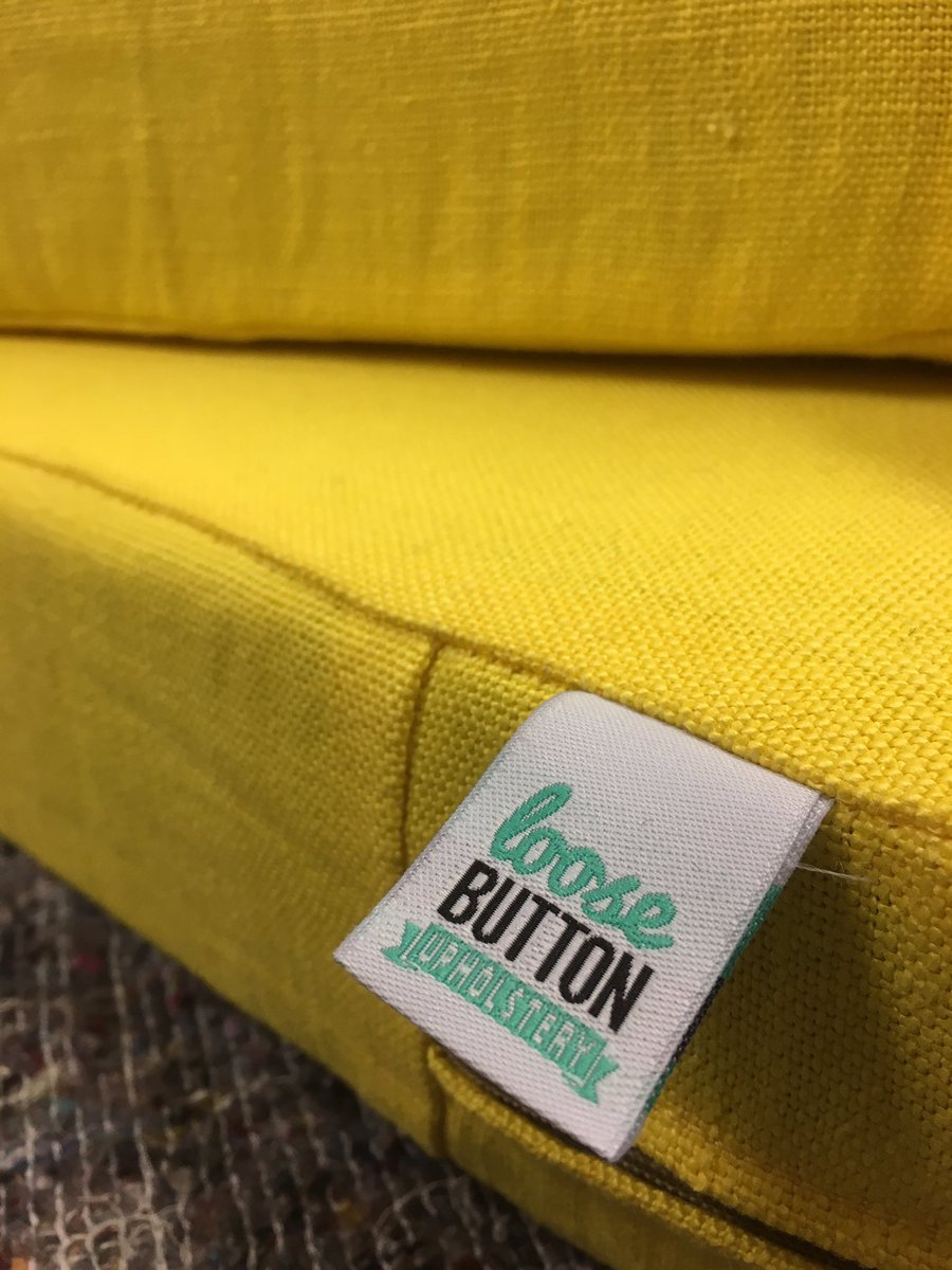 loosebuttonup's tweet photo. It's like spring in #loosebutton tonight! 🌻🍋💛😎 We're sporting lots of @DesignersGuild yellow linen for some #bespoke seat & bench #cushions https://t.co/L5LzVVU7hX